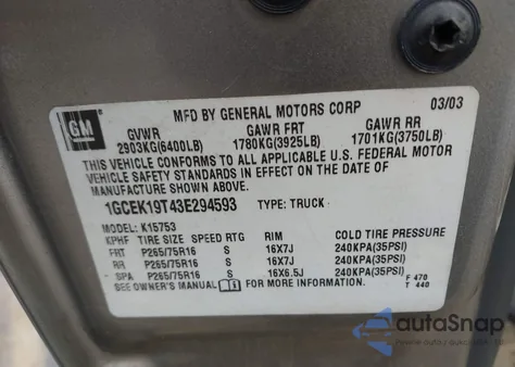 2003 Chevrolet Silverado 1500 Ls z USA, uszkodzony, nr VIN 1GCEK19T43E294593